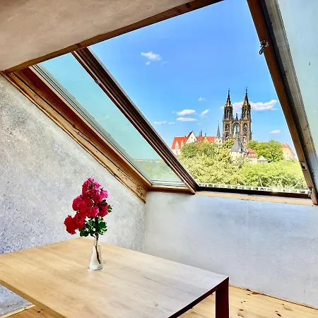 Atelierhaus شقة *